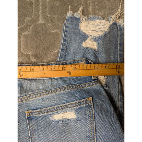 Cello Destroyed Ankle Jeans WOMENS JRS SIZE 7 Mid Rise Ripped Distressed Boho - Picture 6 of 9